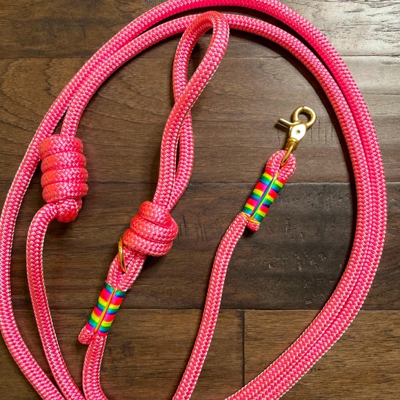 Dog Leash - Picture 2 of 3